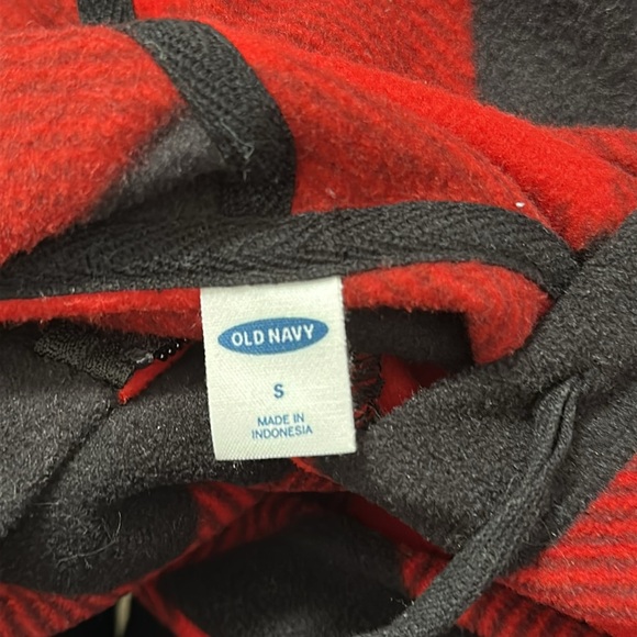 🌷 Old Navy Fleece One Piece Pajama - Picture 3 of 3